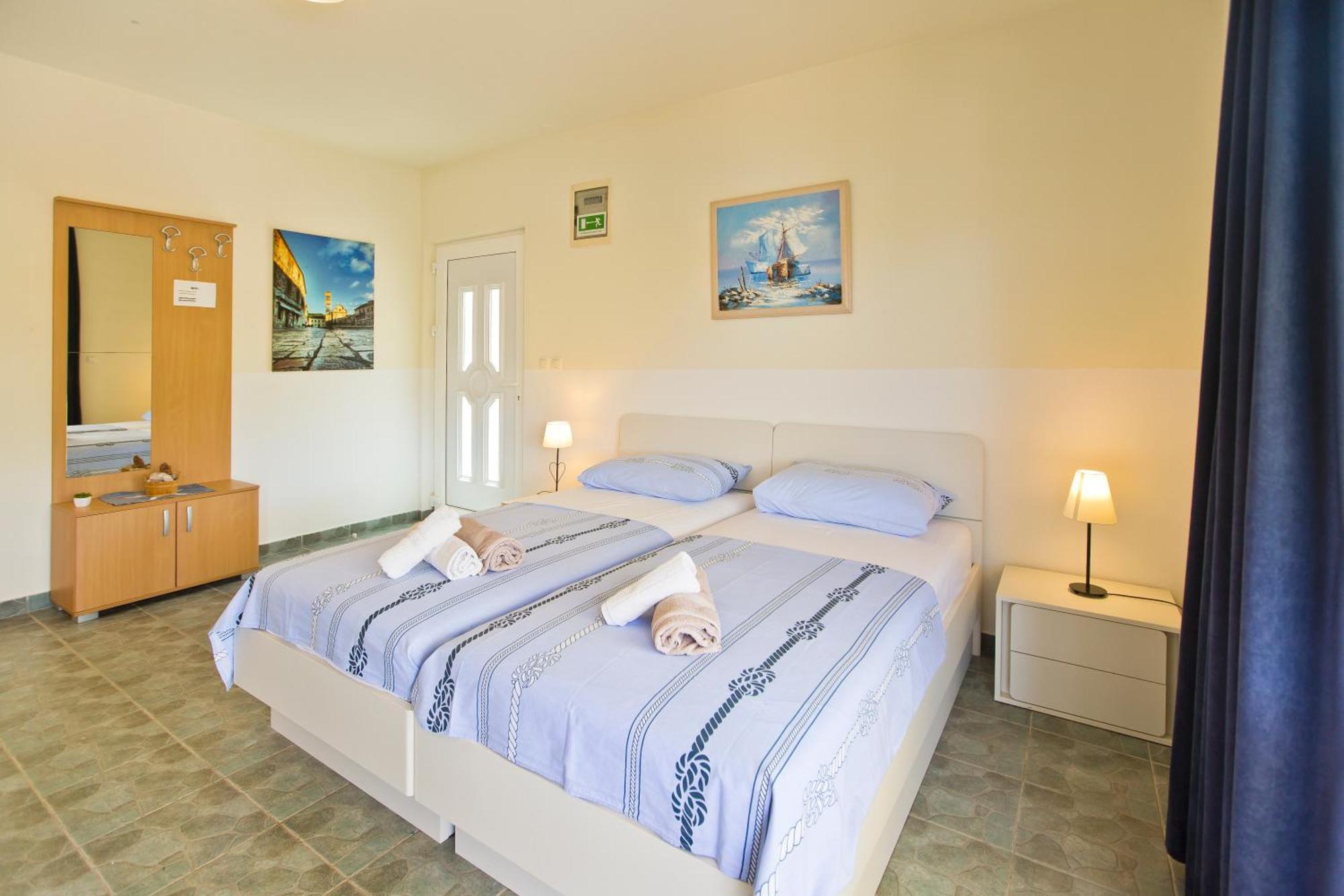 Apartments Villa Hraste Hvar フヴァル エクステリア 写真